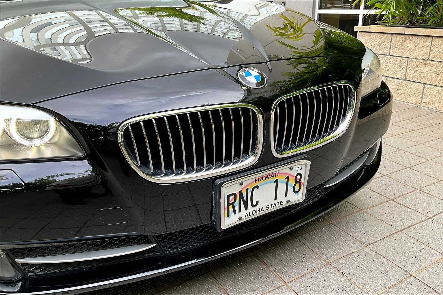 Thumbnail: 2011 BMW 5 Series - 34