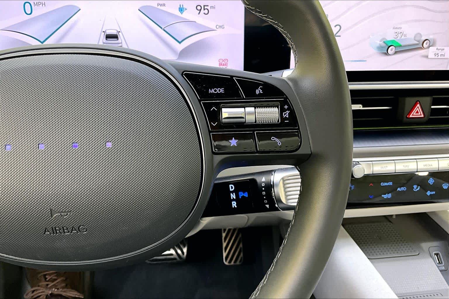 Thumbnail: 2025 Hyundai Ioniq 6 - 26