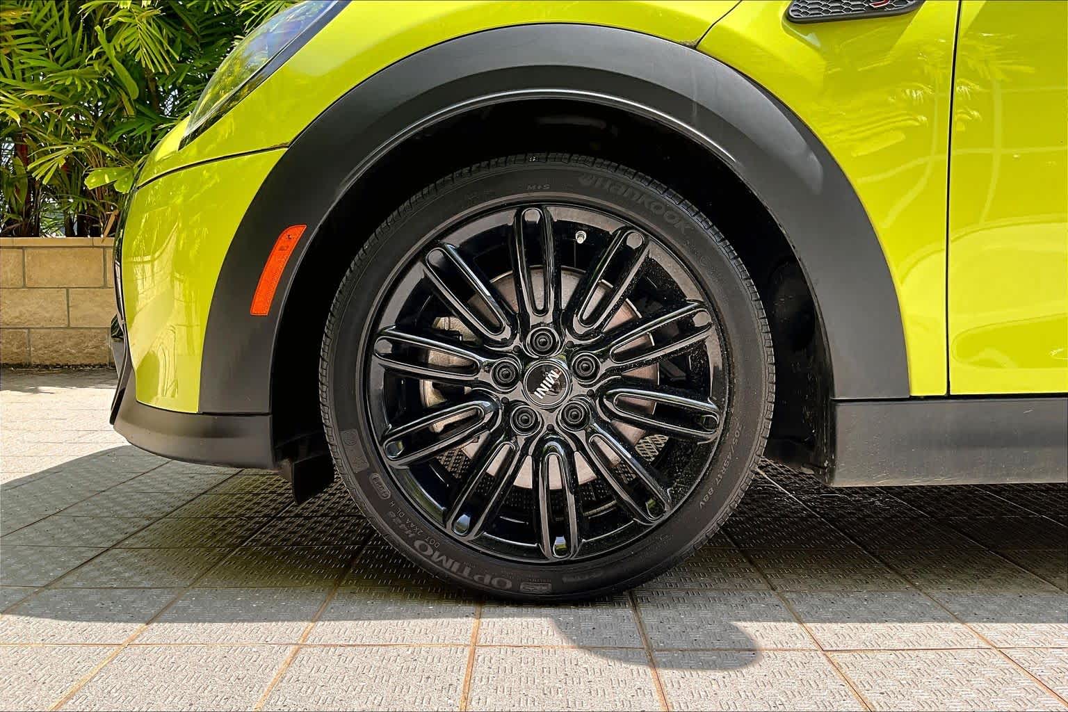 Thumbnail: 2024 MINI Cooper Hardtop - 9