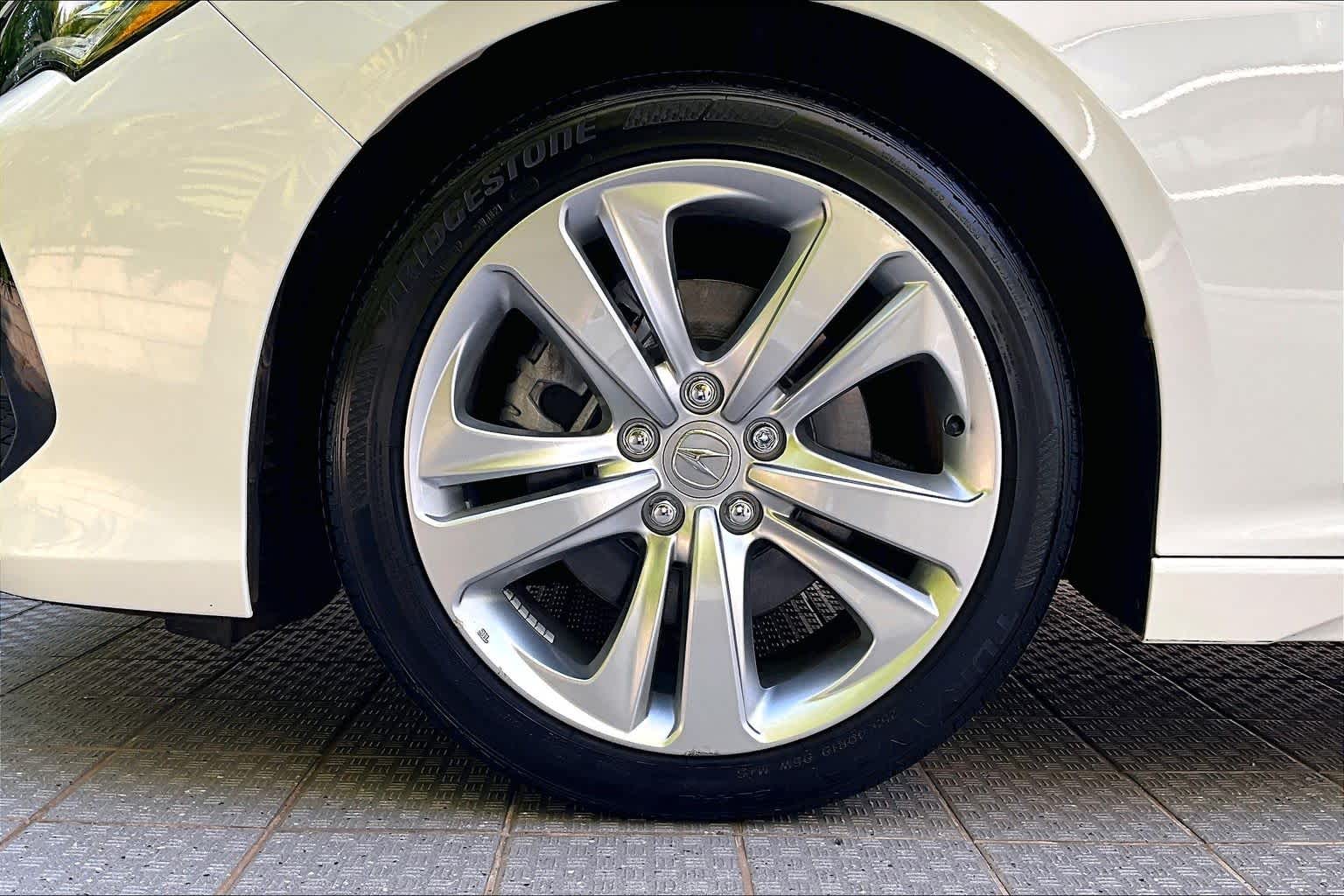 Thumbnail: 2023 Acura TLX - 9