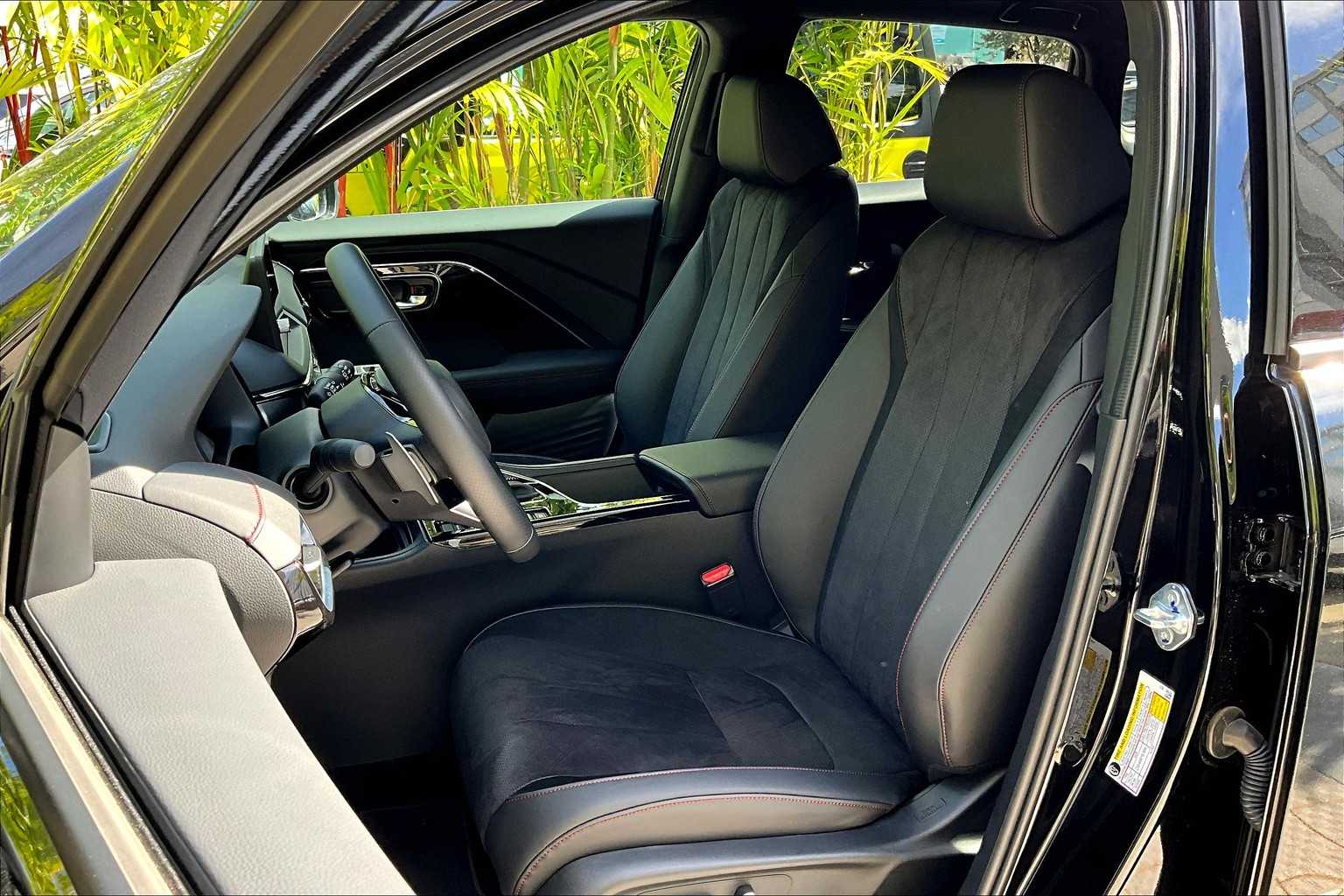 2025 Acura ADX A-SPEC 11