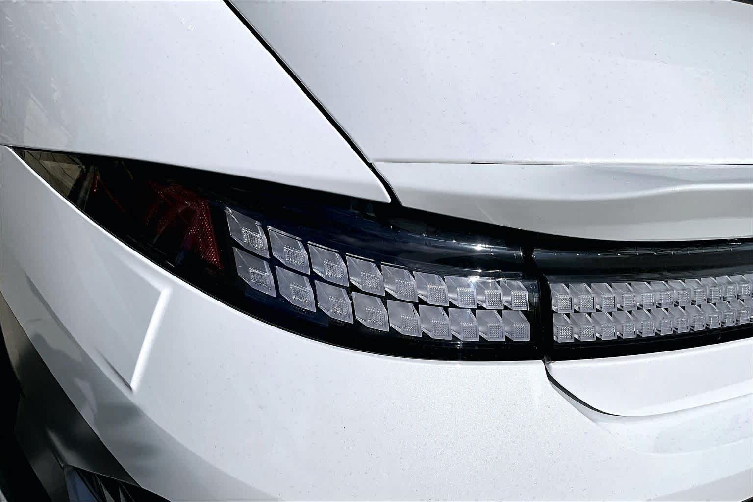 Thumbnail: 2025 Hyundai Ioniq 6 - 33