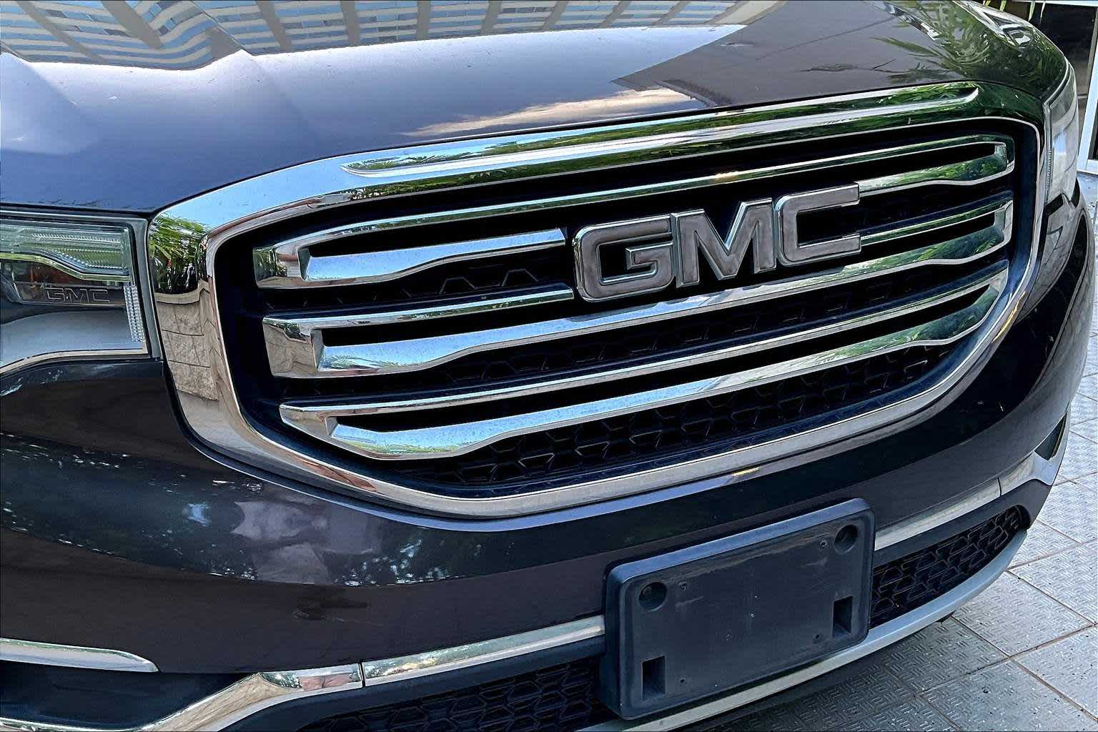 Thumbnail: 2017 GMC Acadia - 34