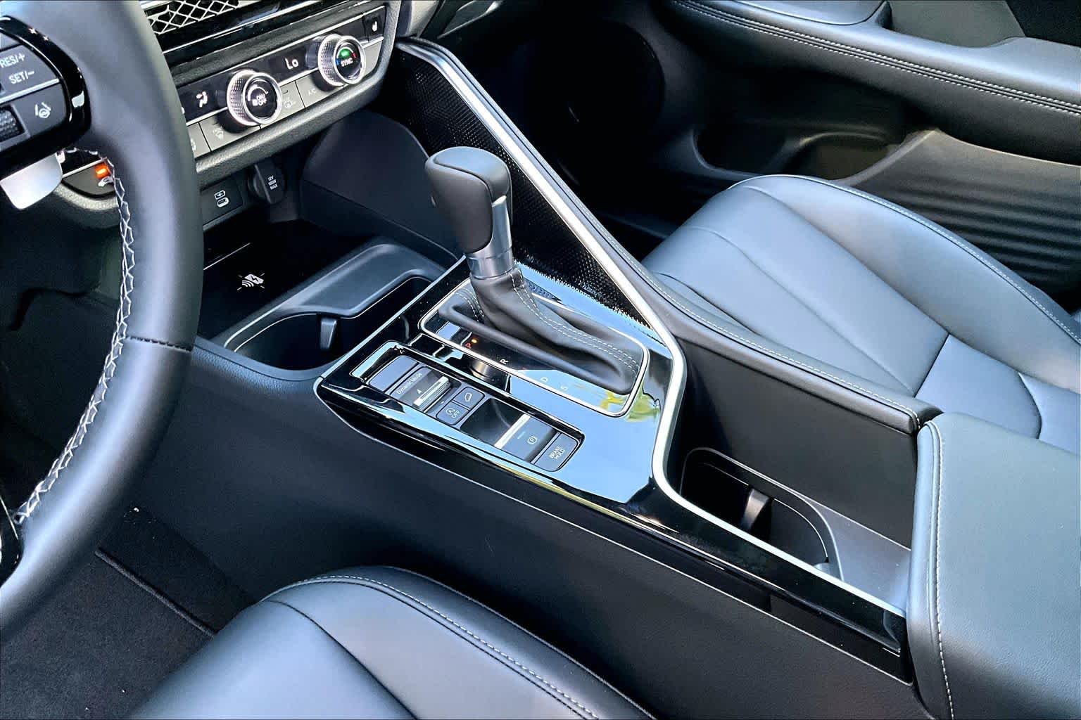 Thumbnail: 2026 Acura ADX - 18