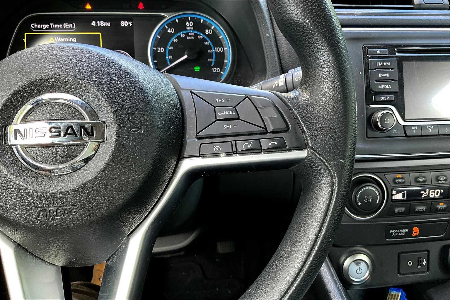Thumbnail: 2018 Nissan Leaf - 26