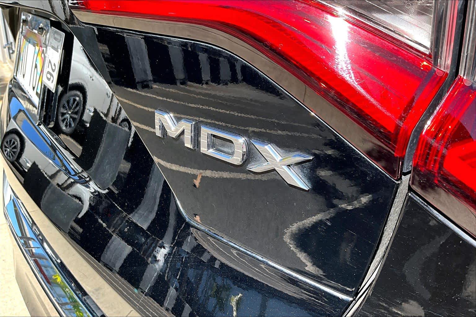 Thumbnail: 2023 Acura MDX - 8