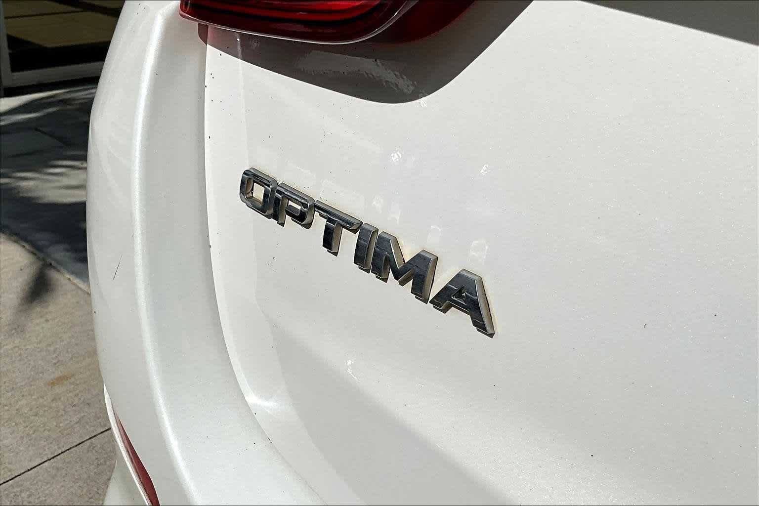 Thumbnail: 2014 Kia Optima - 8
