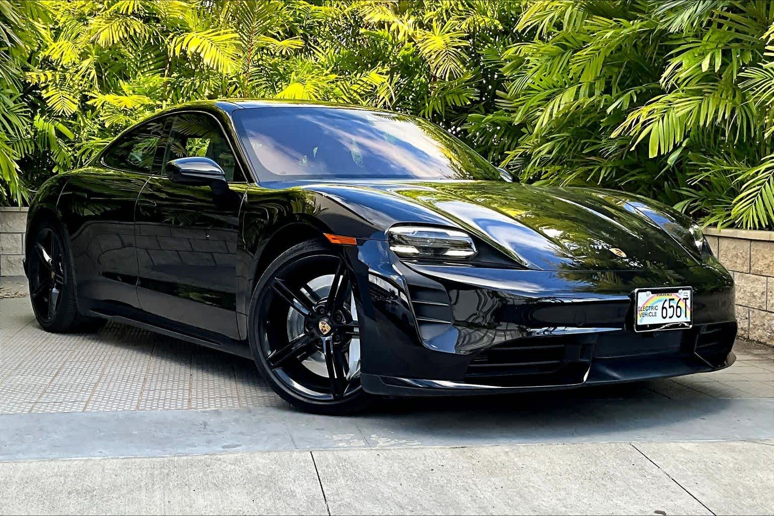 Thumbnail: 2020 Porsche Taycan - 22