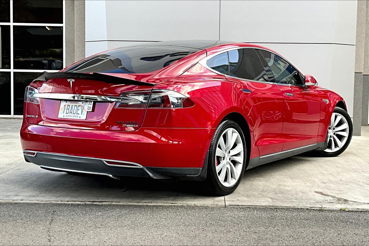 2015 Tesla Model S  22