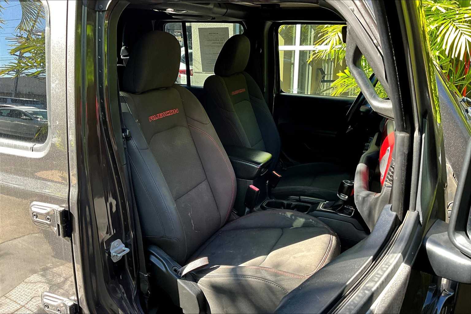 Thumbnail: 2021 Jeep Gladiator - 14