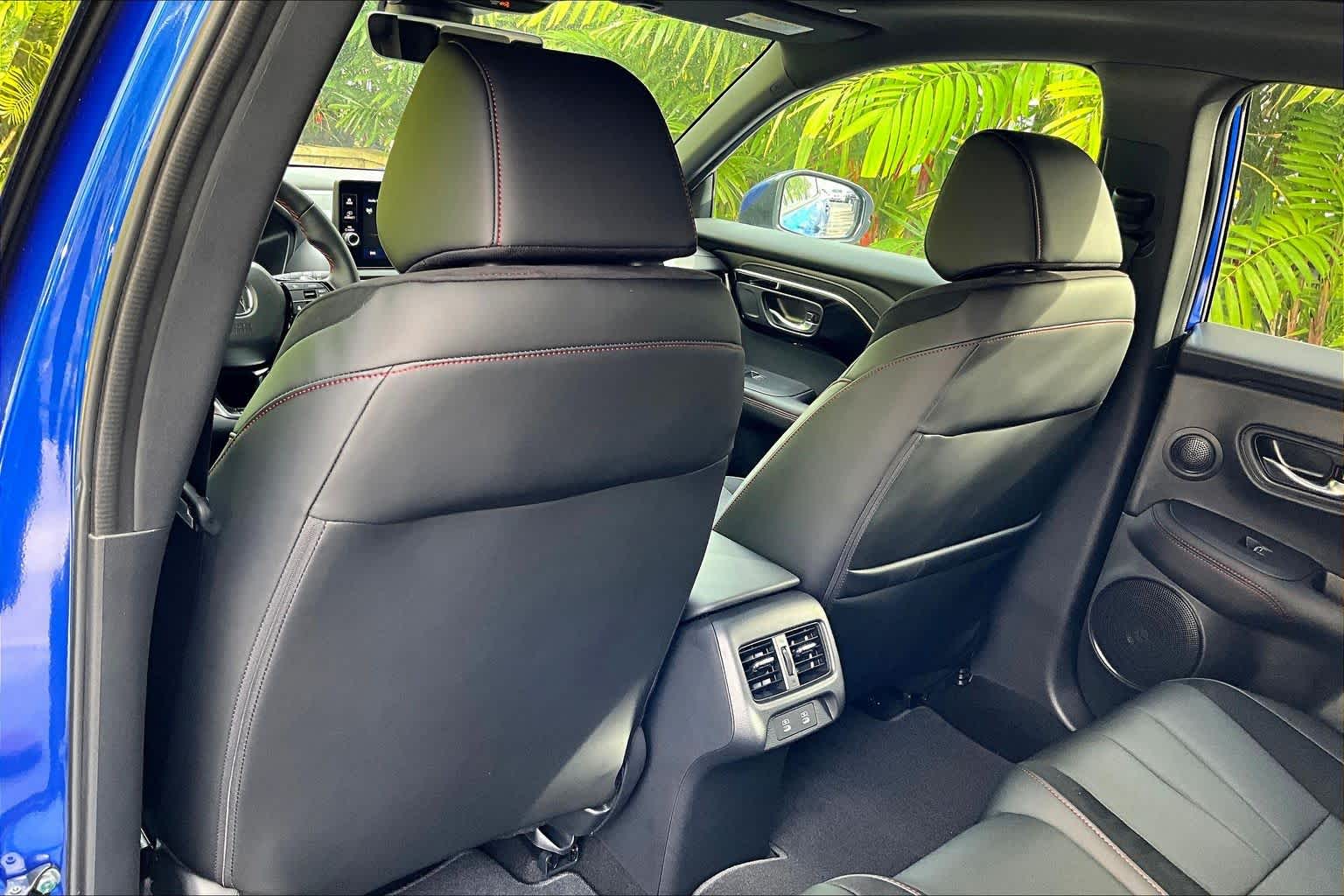 Thumbnail: 2025 Acura ADX - 13