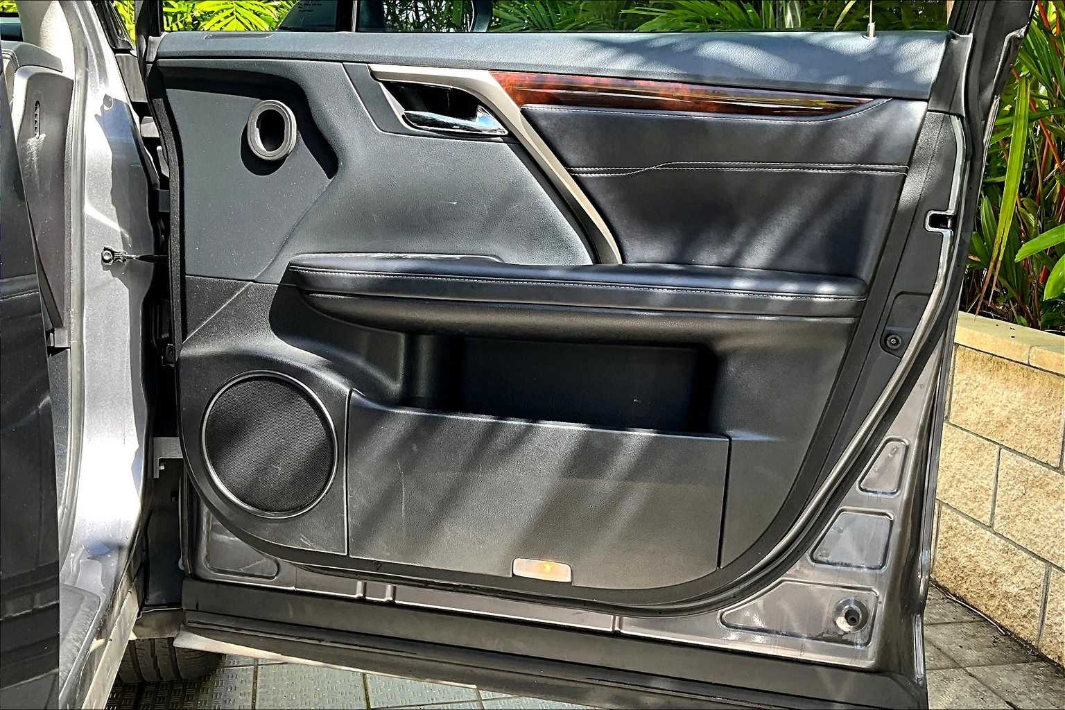 Thumbnail: 2018 Lexus RX - 29