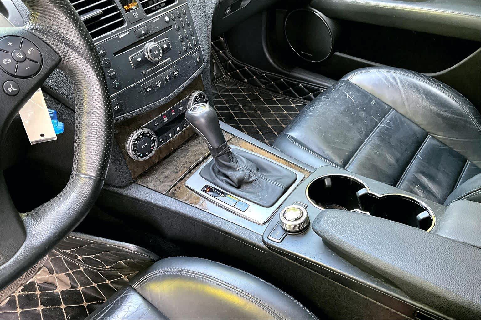 Thumbnail: 2009 Mercedes-Benz C-Class - 17