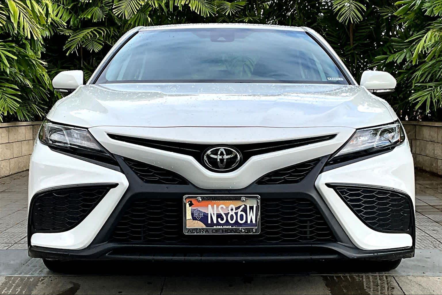 Thumbnail: 2022 Toyota Camry - 7