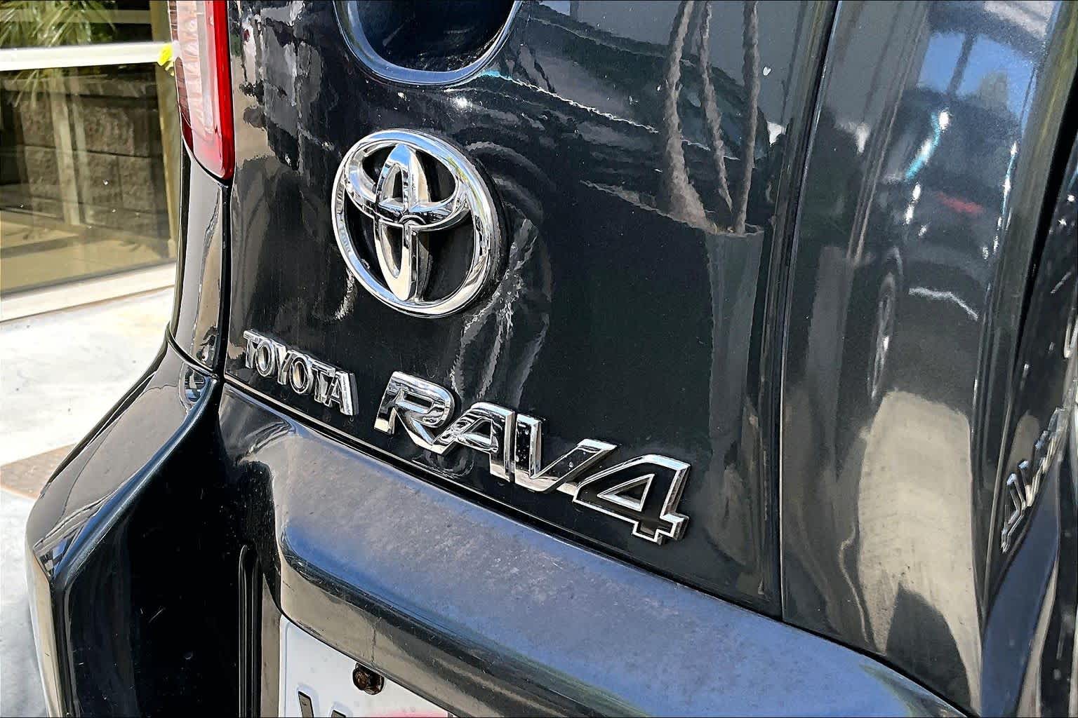 Thumbnail: 2007 Toyota RAV4 - 8