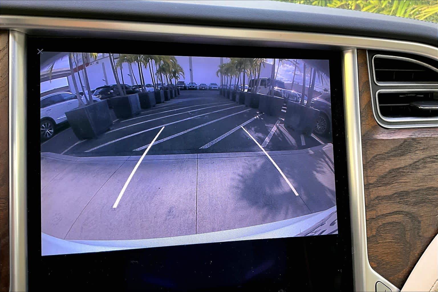 Thumbnail: 2017 Tesla Model S - 27