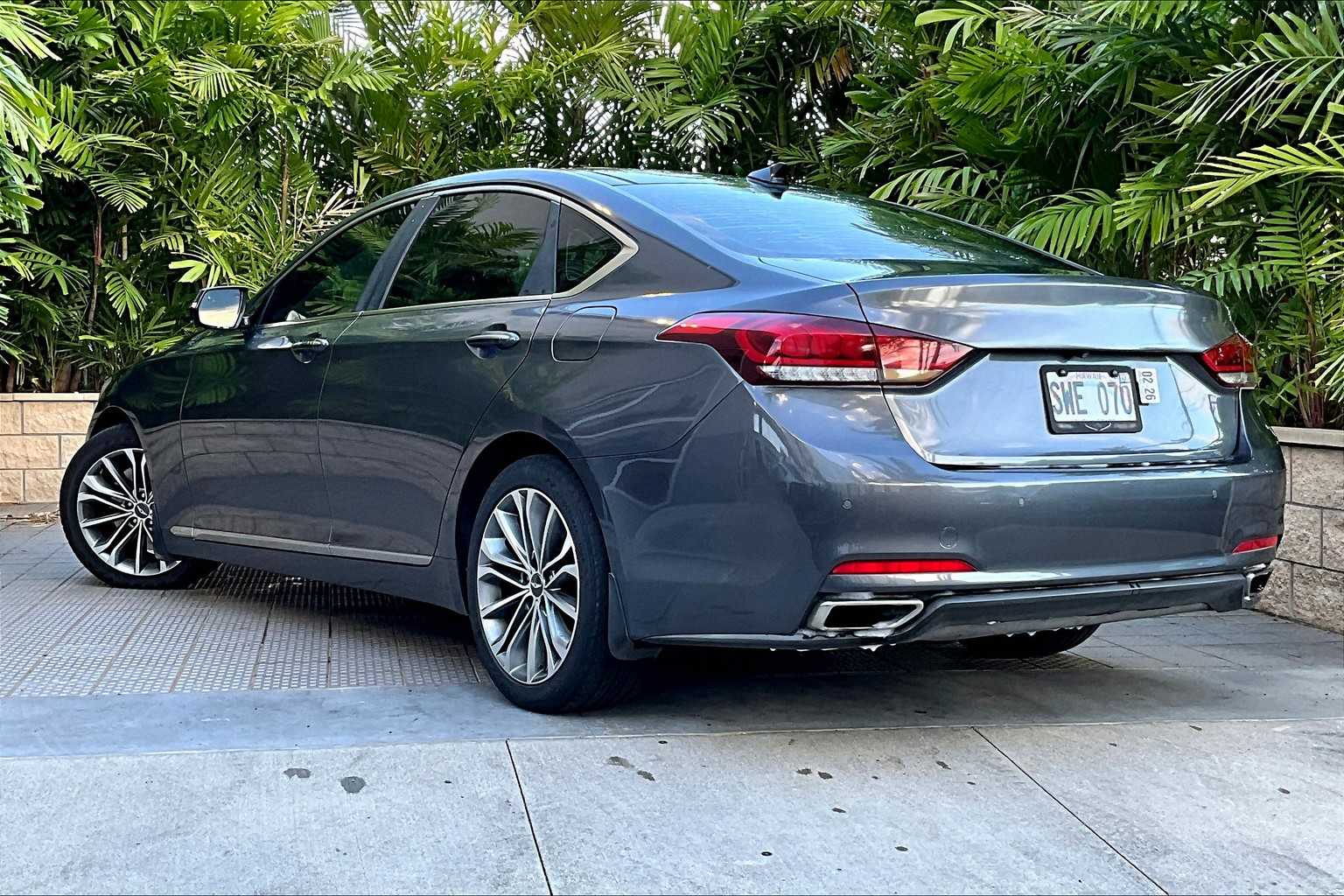Thumbnail: 2016 Hyundai Genesis - 5