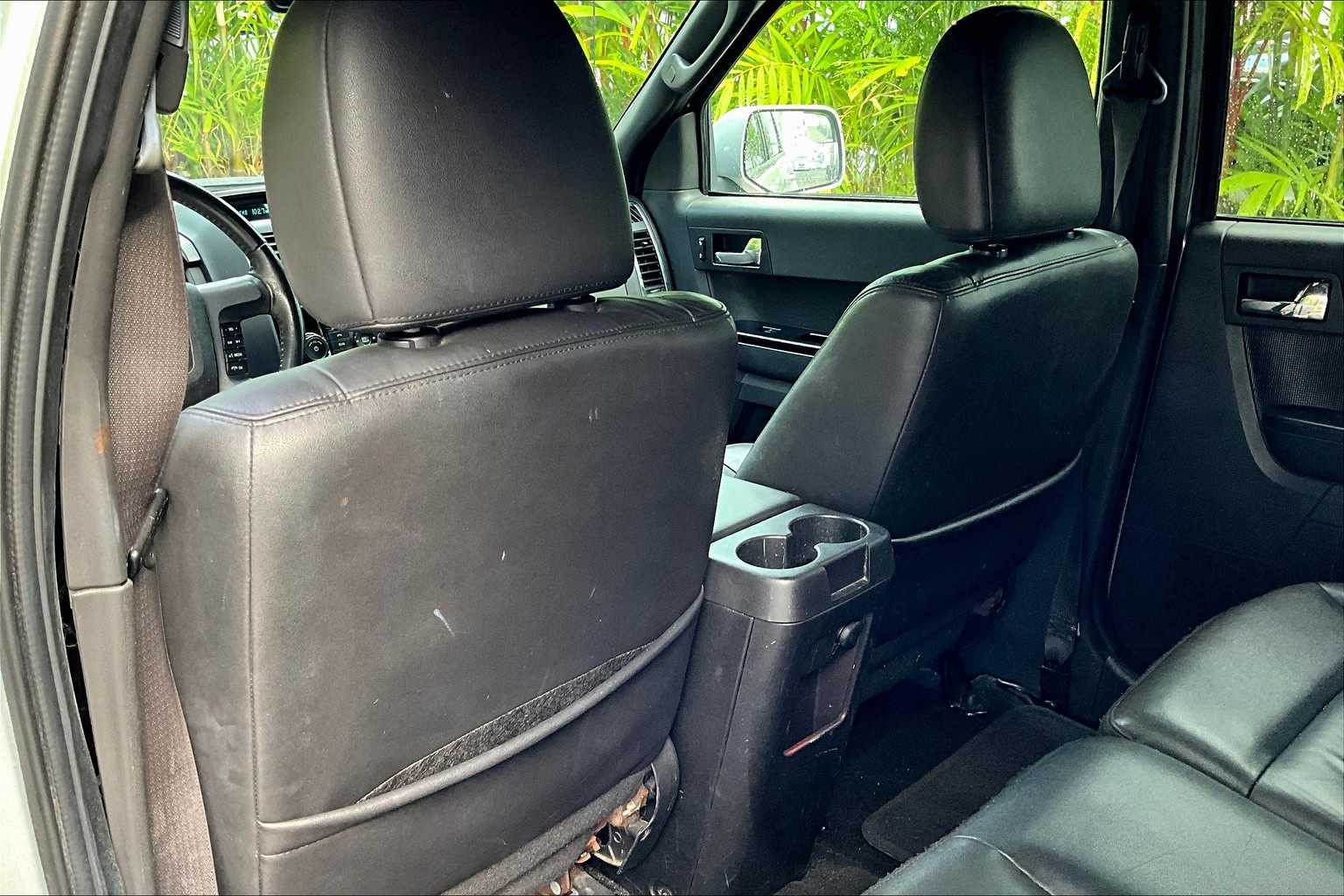 Thumbnail: 2010 Ford Escape - 13