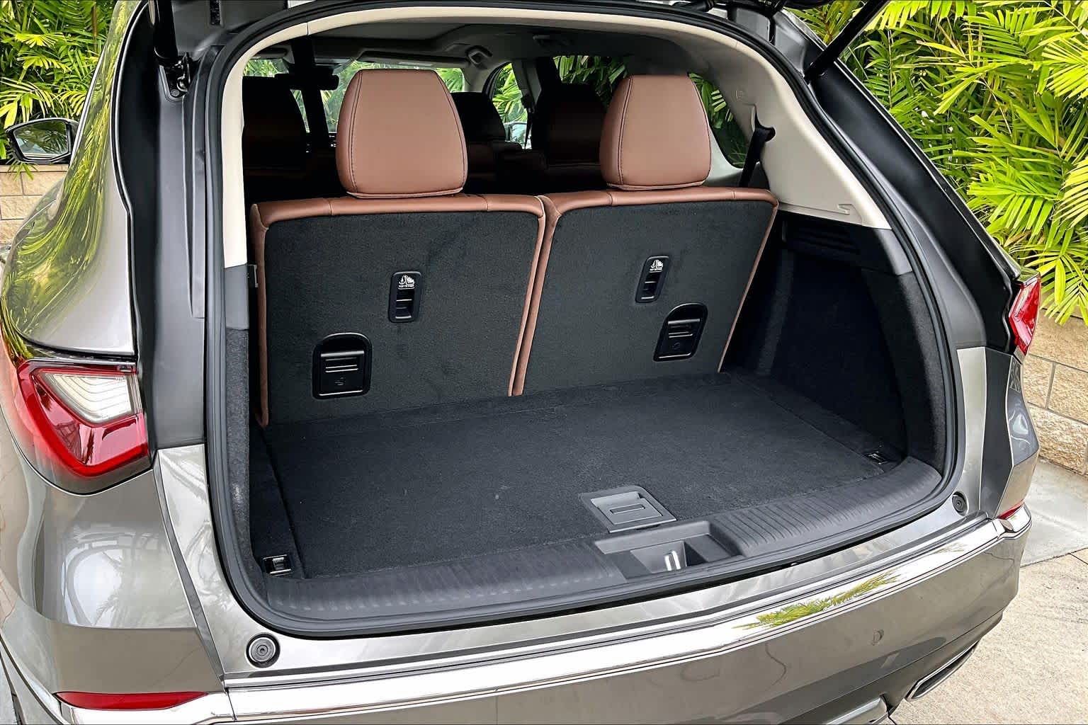 Thumbnail: 2026 Acura MDX - 20