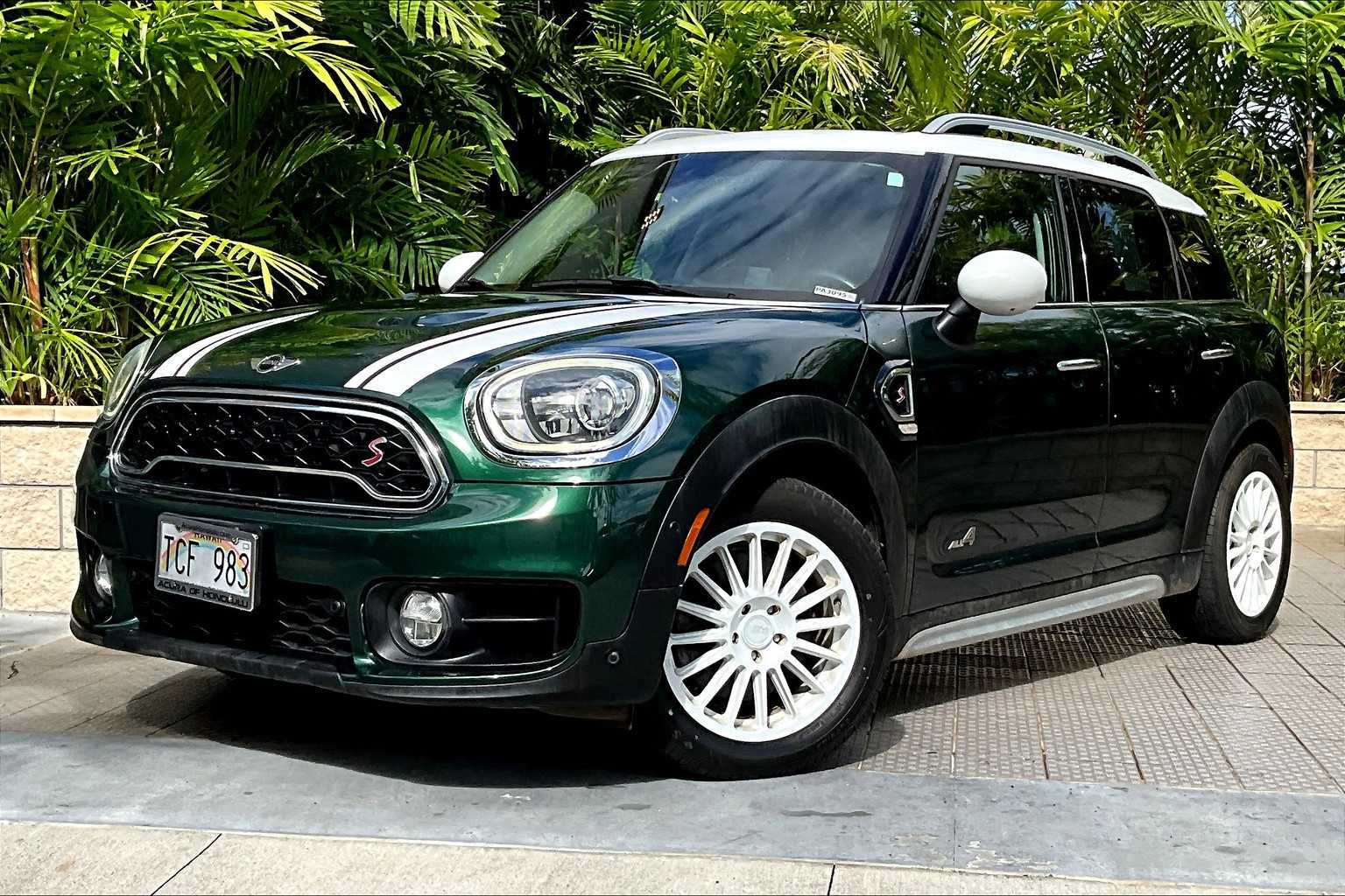 2017 MINI Countryman S's photo
