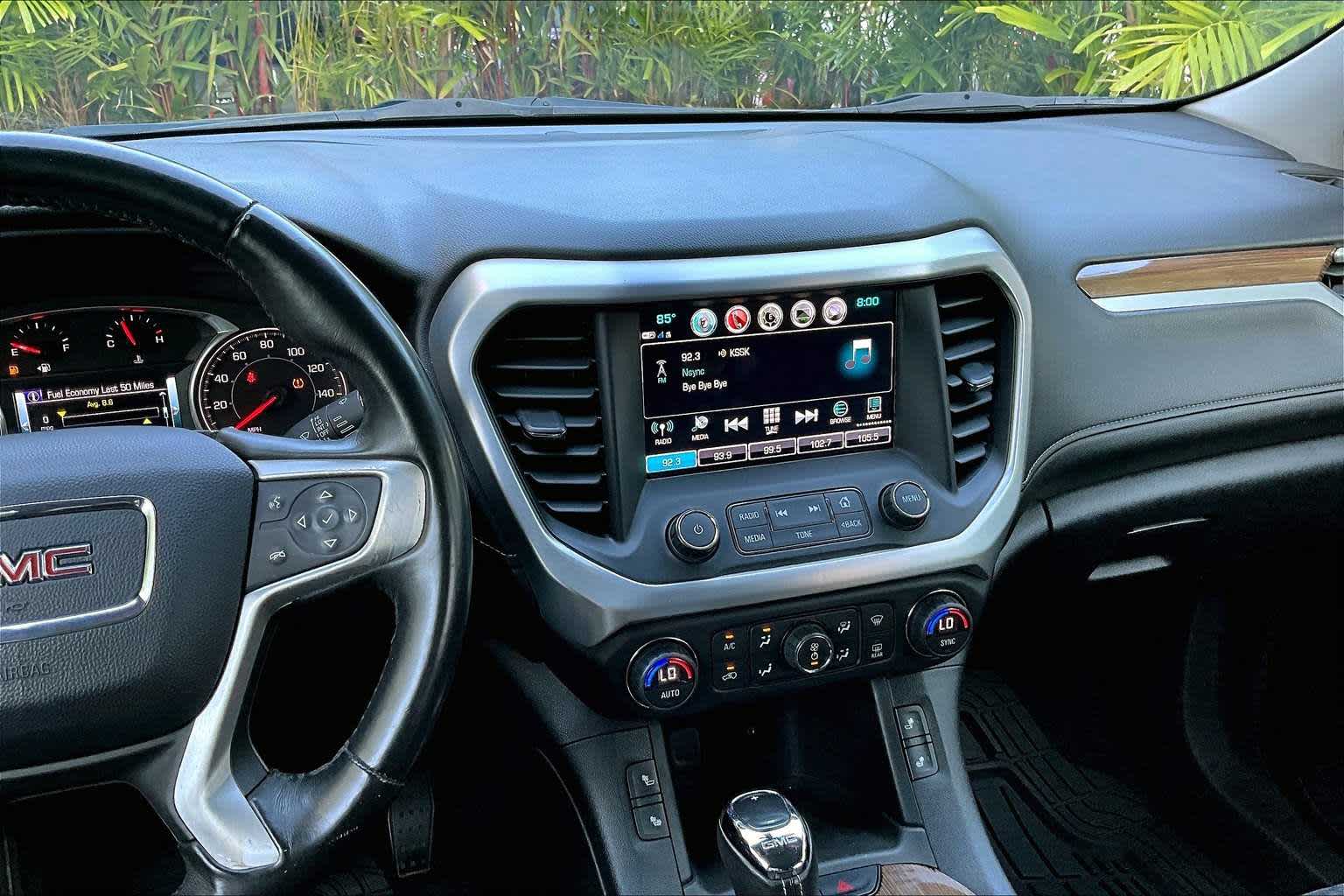 Thumbnail: 2017 GMC Acadia - 16
