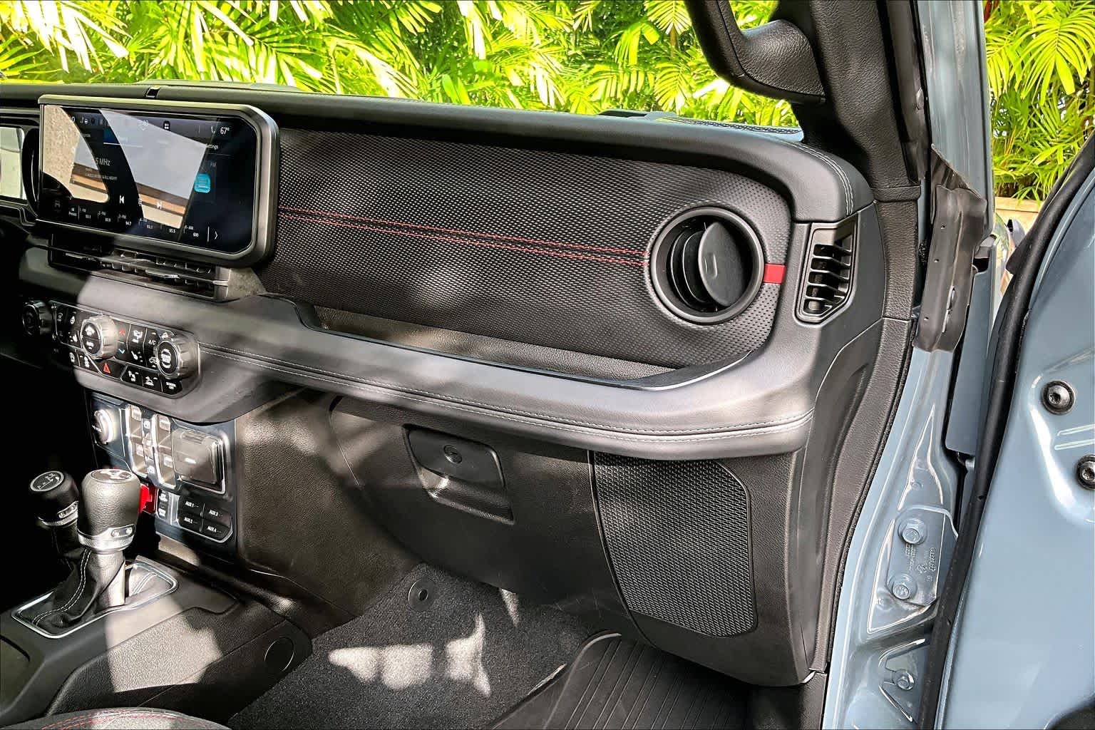 Thumbnail: 2024 Jeep Wrangler - 23