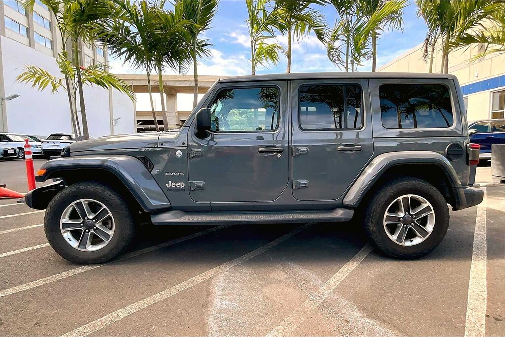 Used 2020 Jeep Wrangler Unlimited Sahara SUV