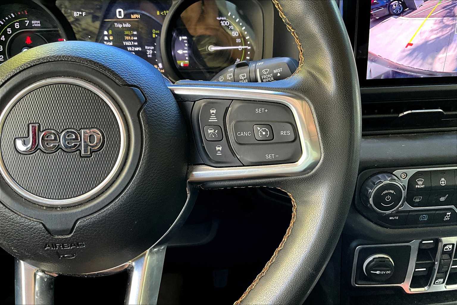 Thumbnail: 2024 Jeep Wrangler - 26
