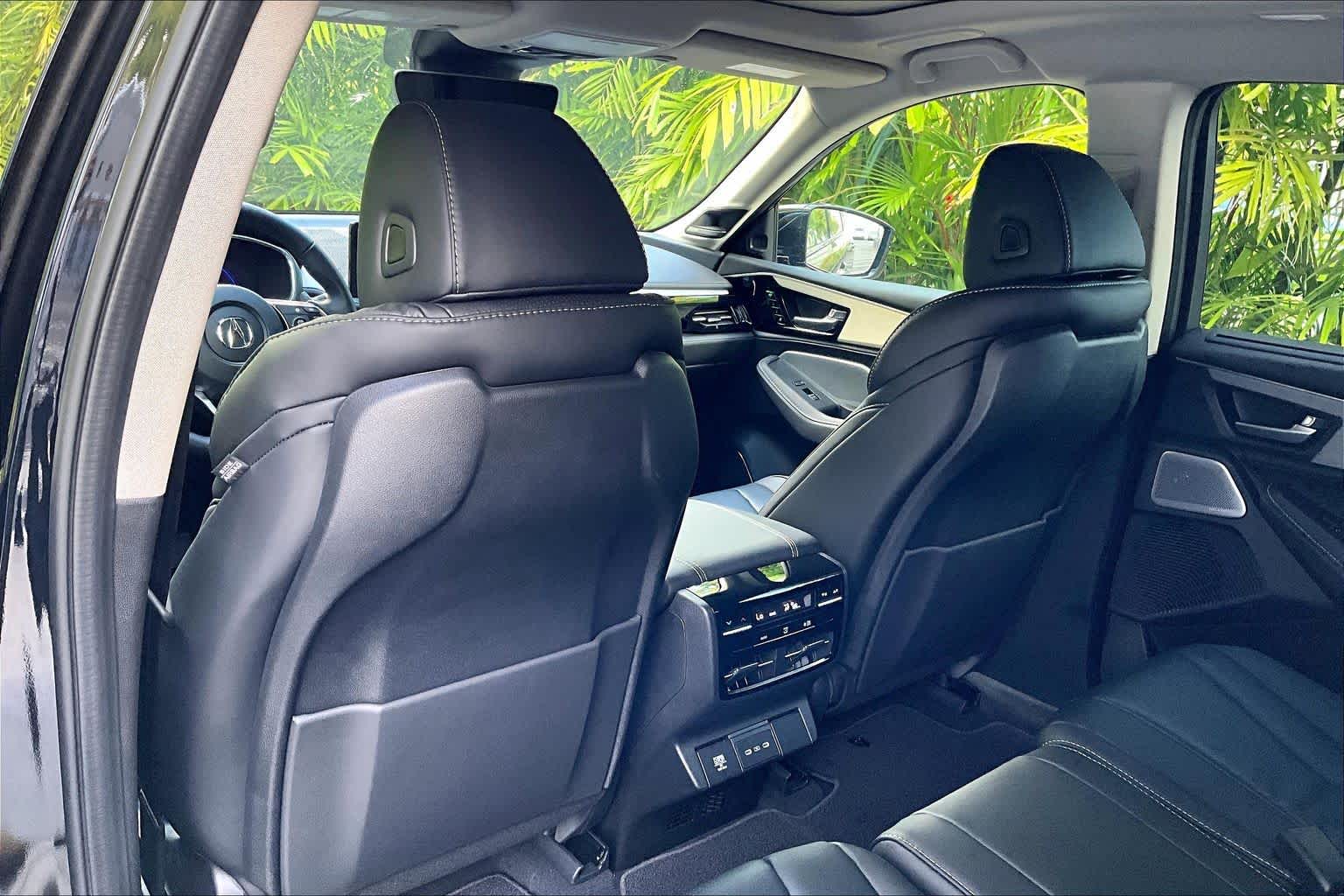 Thumbnail: 2026 Acura MDX - 13
