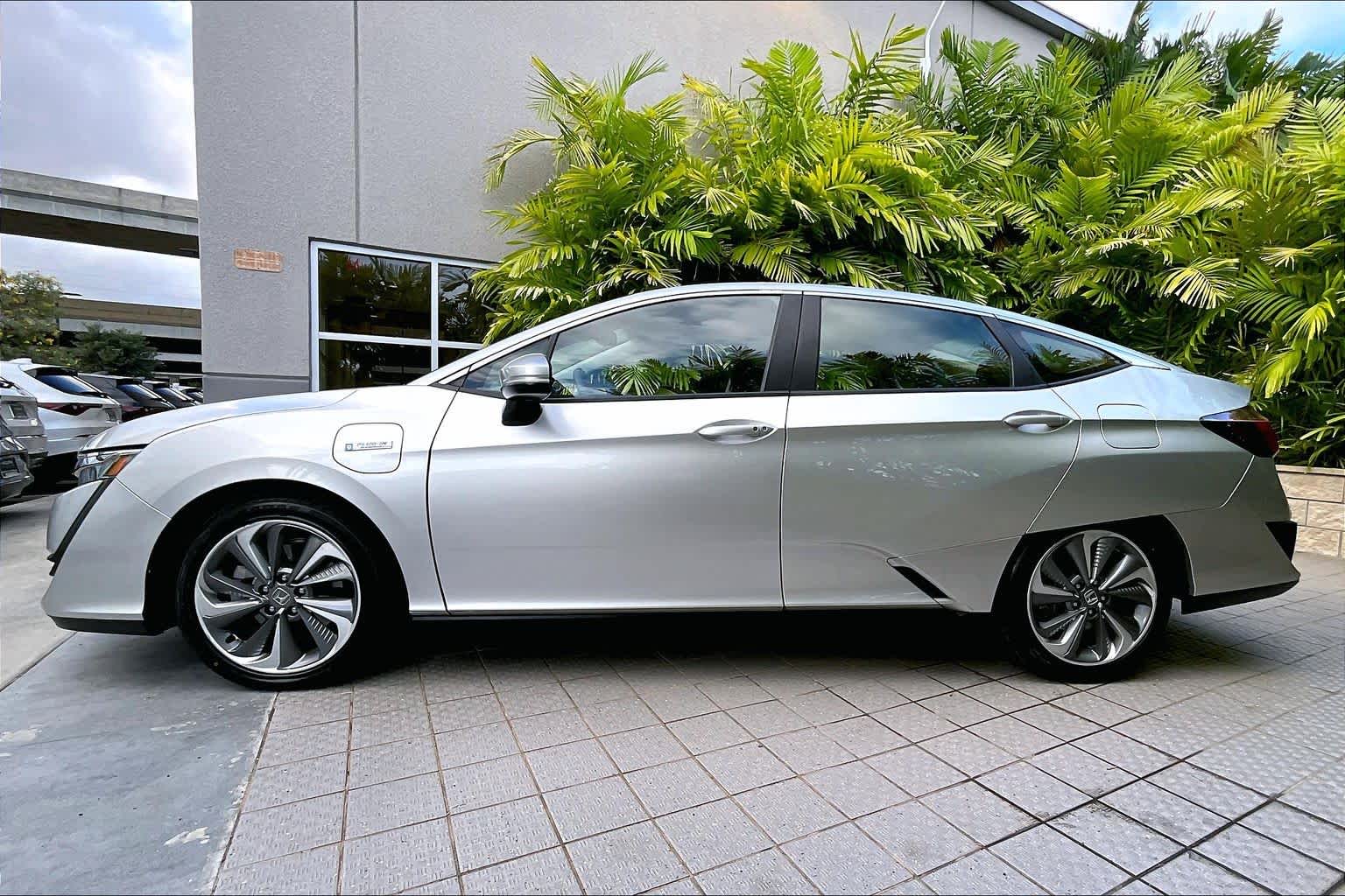 Thumbnail: 2018 Honda Clarity - 4