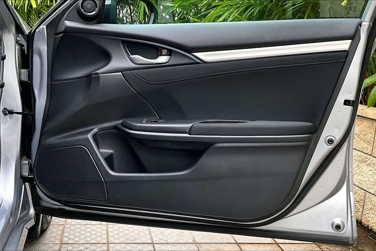 Thumbnail: 2017 Honda Civic - 29