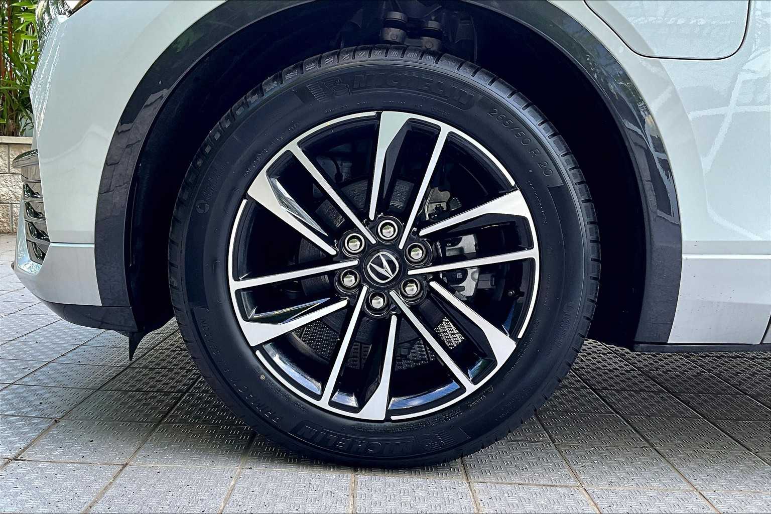 Thumbnail: 2024 Acura ZDX - 8