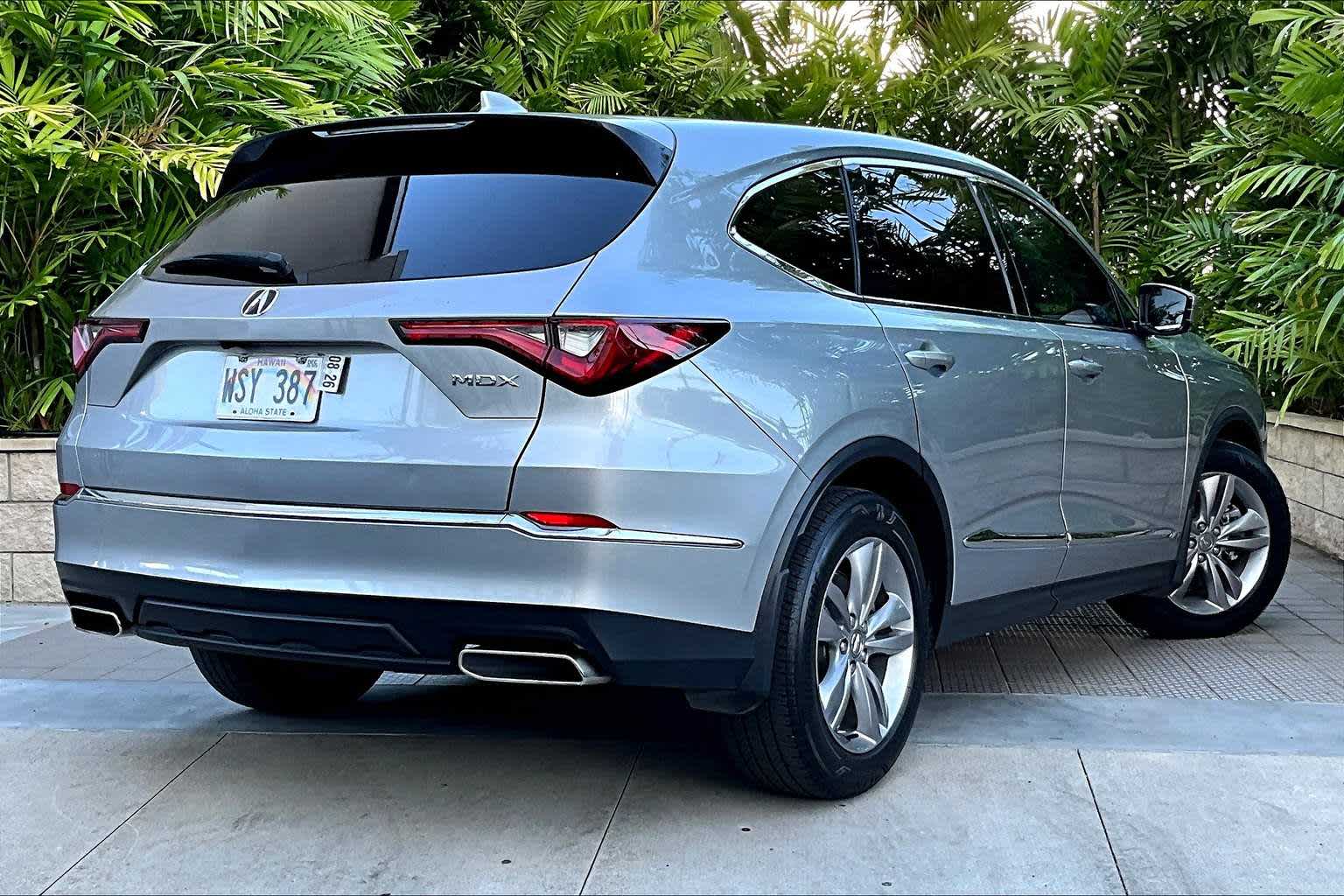 Thumbnail: 2023 Acura MDX - 23