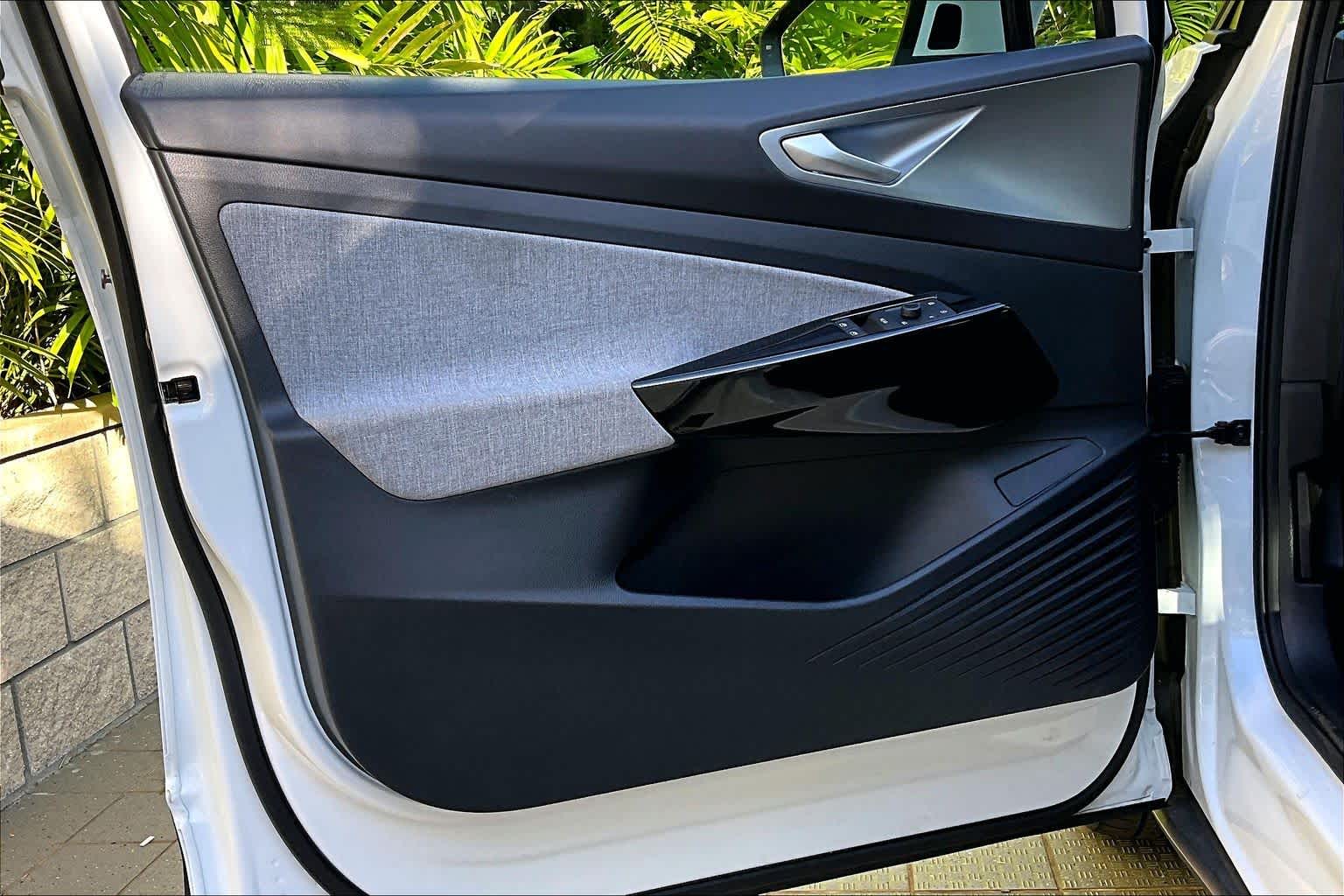 Thumbnail: 2023 Volkswagen ID.4 - 28