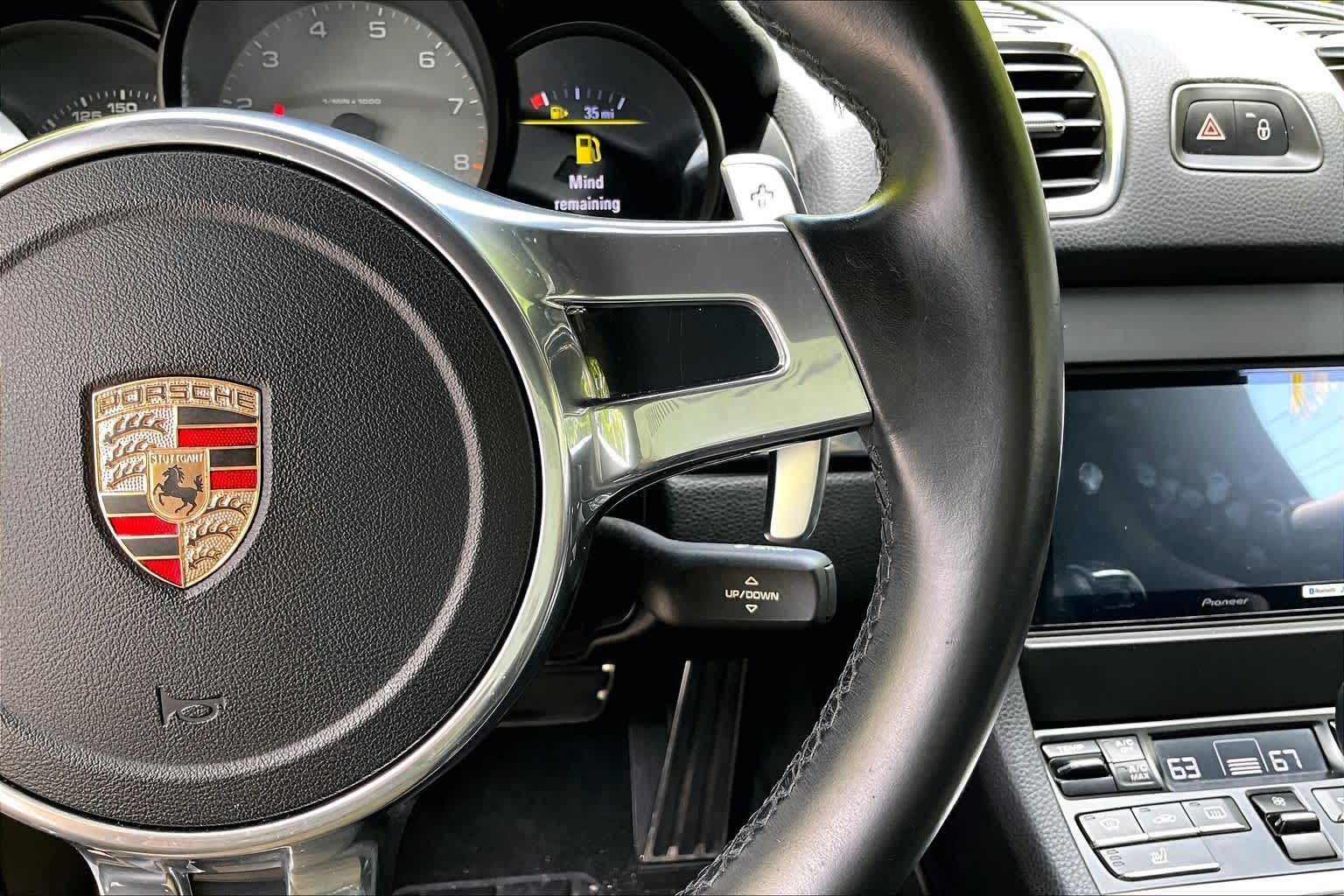 Thumbnail: 2014 Porsche Boxster - 25