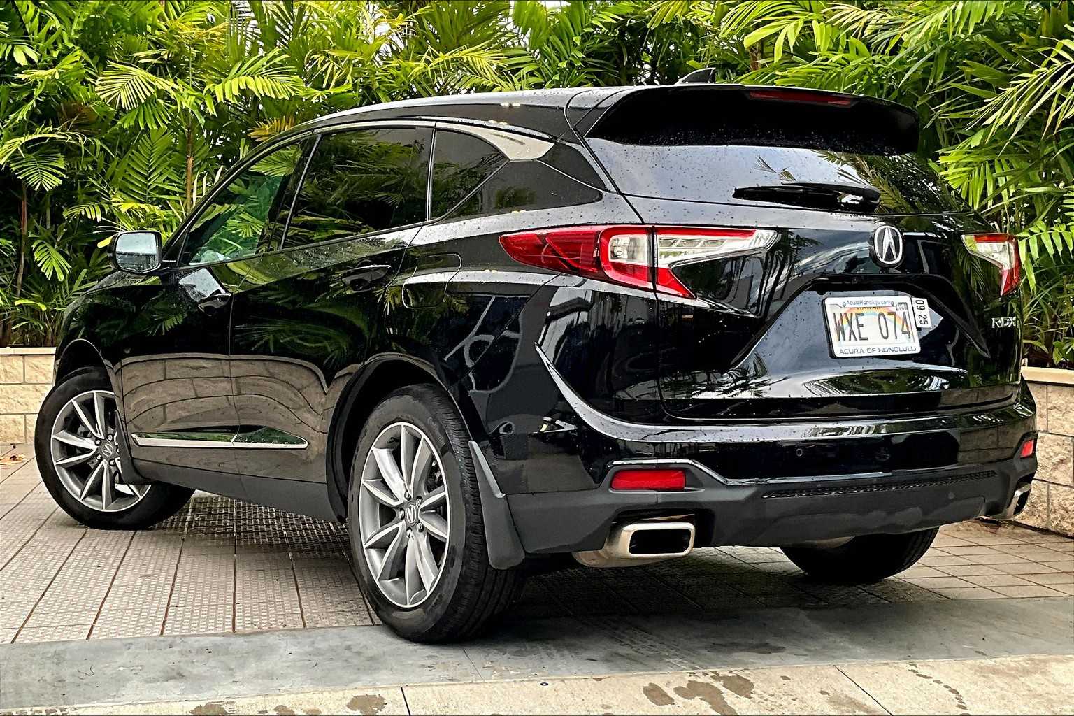 Thumbnail: 2023 Acura RDX - 5