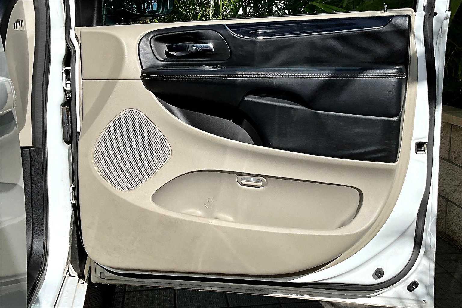 Thumbnail: 2019 Dodge Grand Caravan - 29