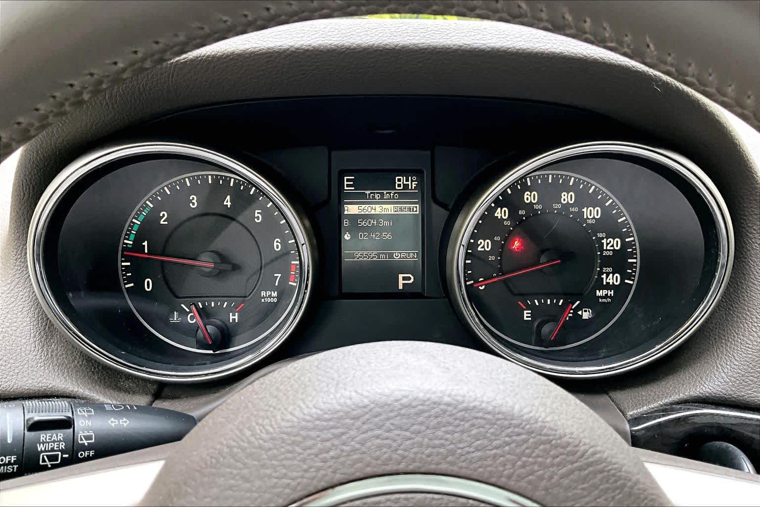 Thumbnail: 2011 Jeep Grand Cherokee - 18