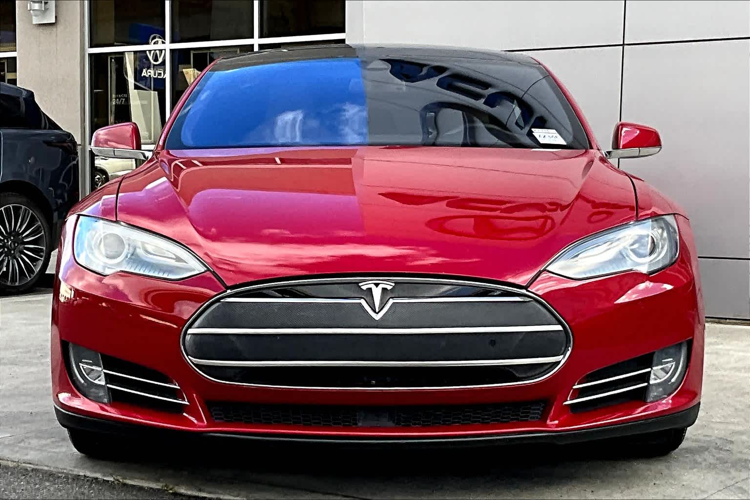 2015 Tesla Model S  6