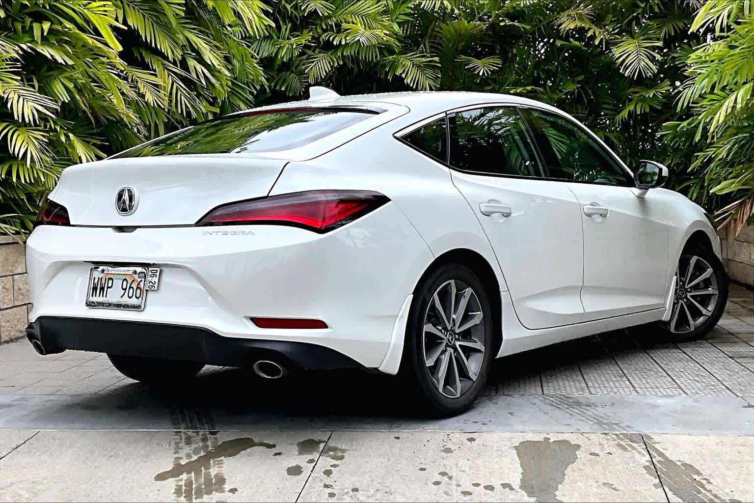 Thumbnail: 2023 Acura Integra - 23