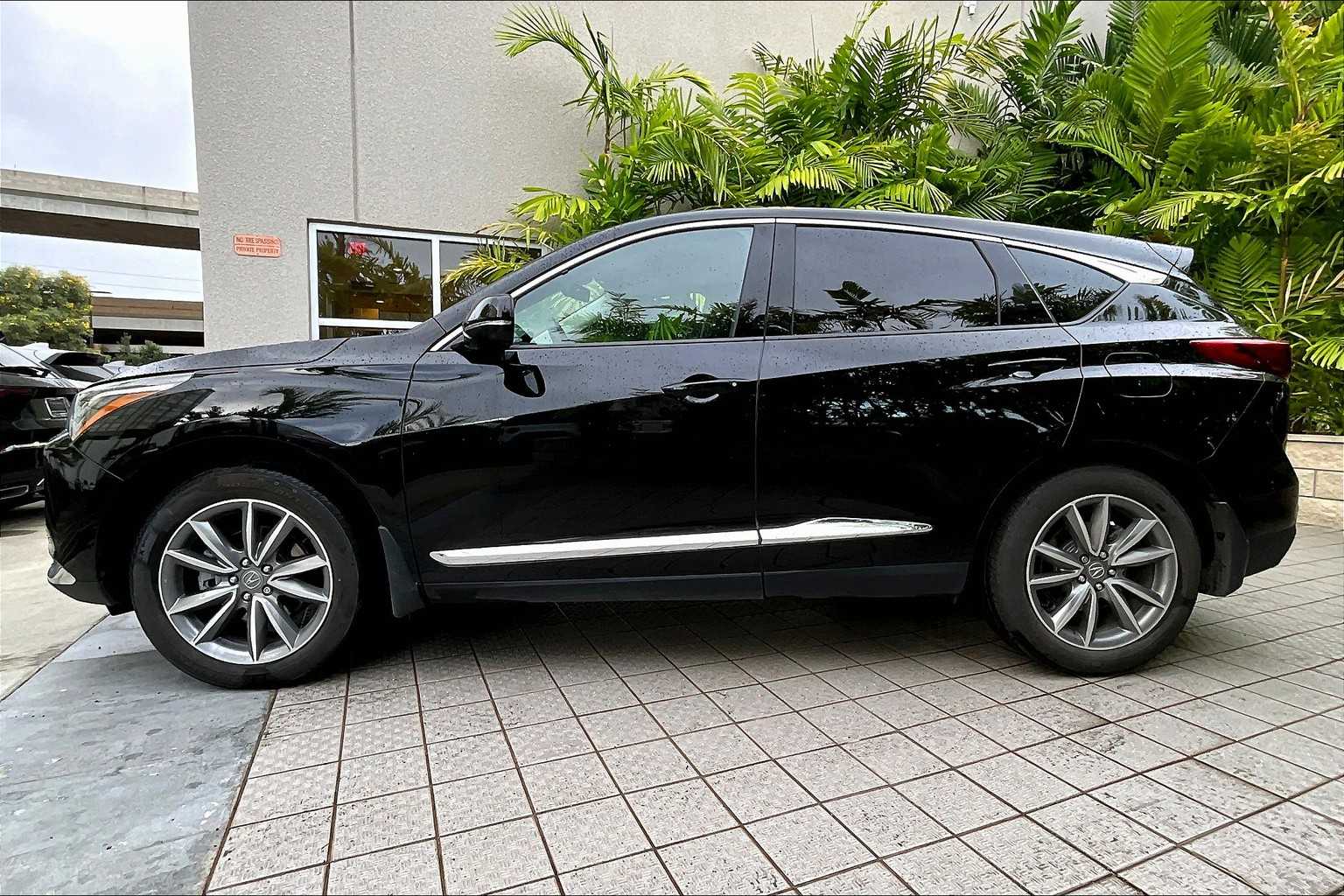 Thumbnail: 2023 Acura RDX - 4
