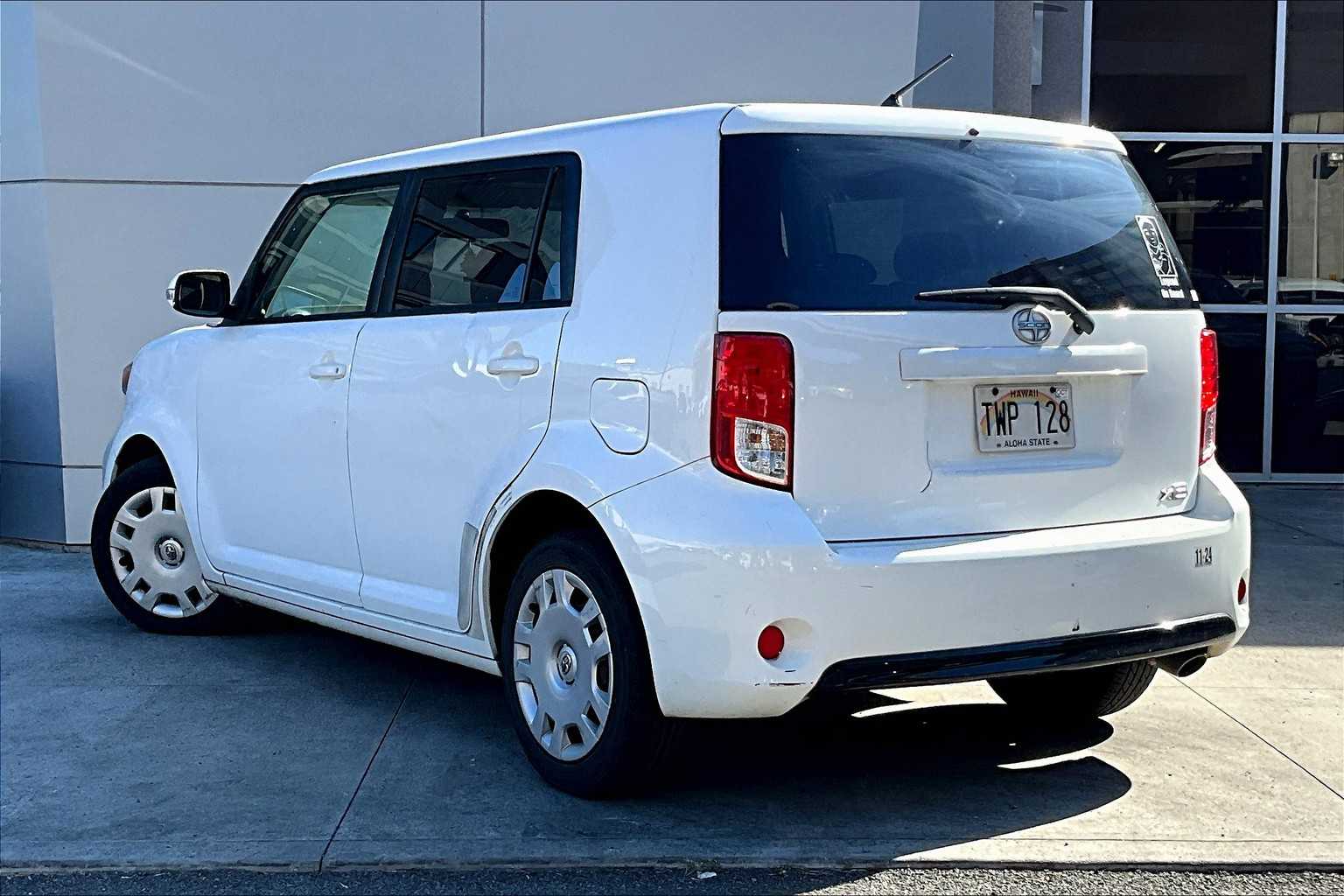 Thumbnail: 2014 Scion xB - 4