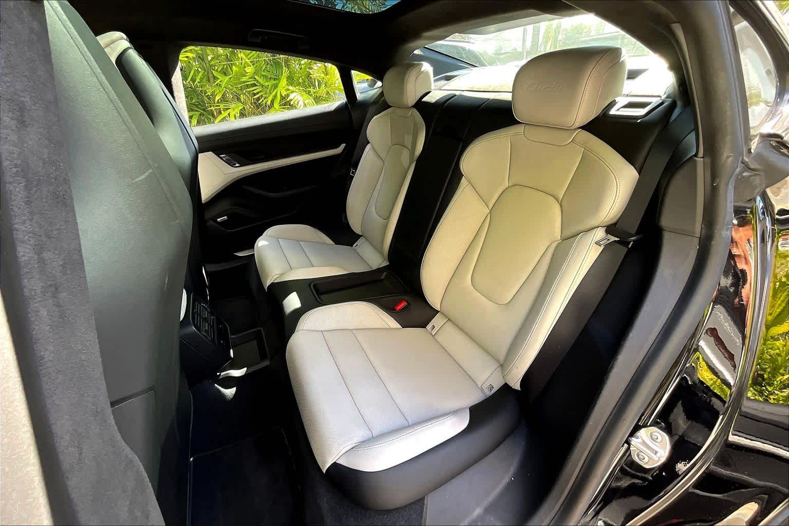 Thumbnail: 2020 Porsche Taycan - 30