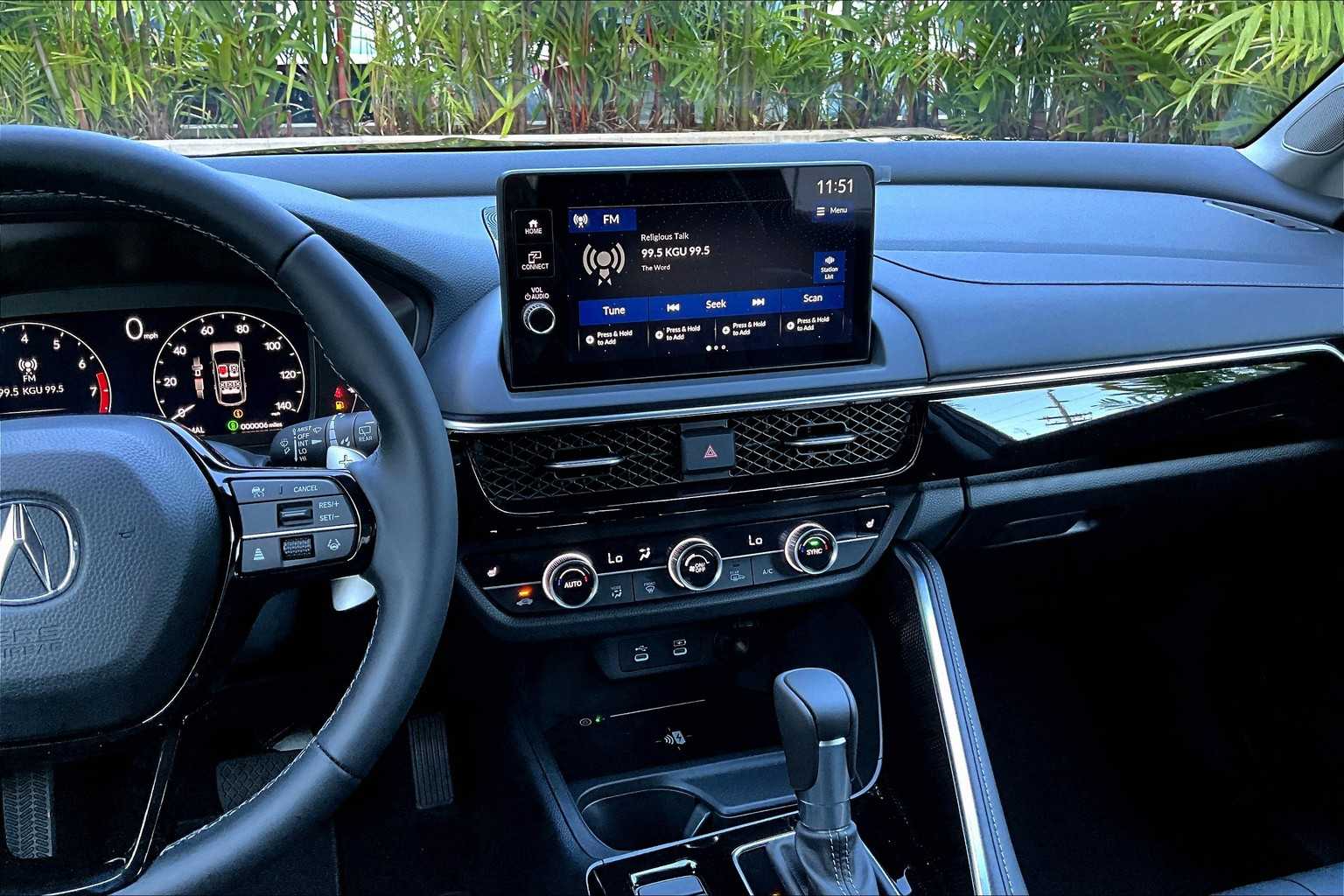 2025 Acura ADX  16
