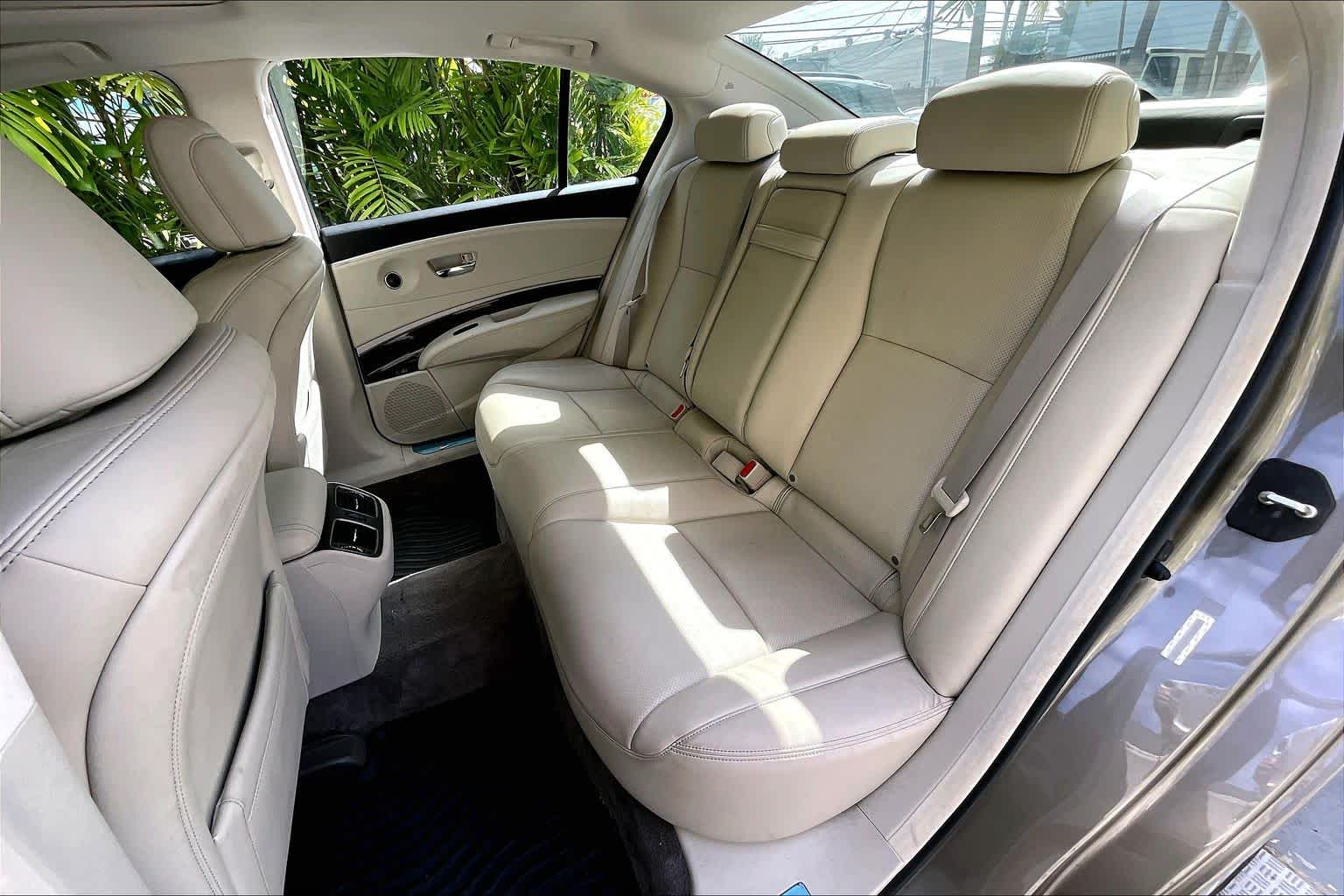 Thumbnail: 2014 Acura RLX - 30