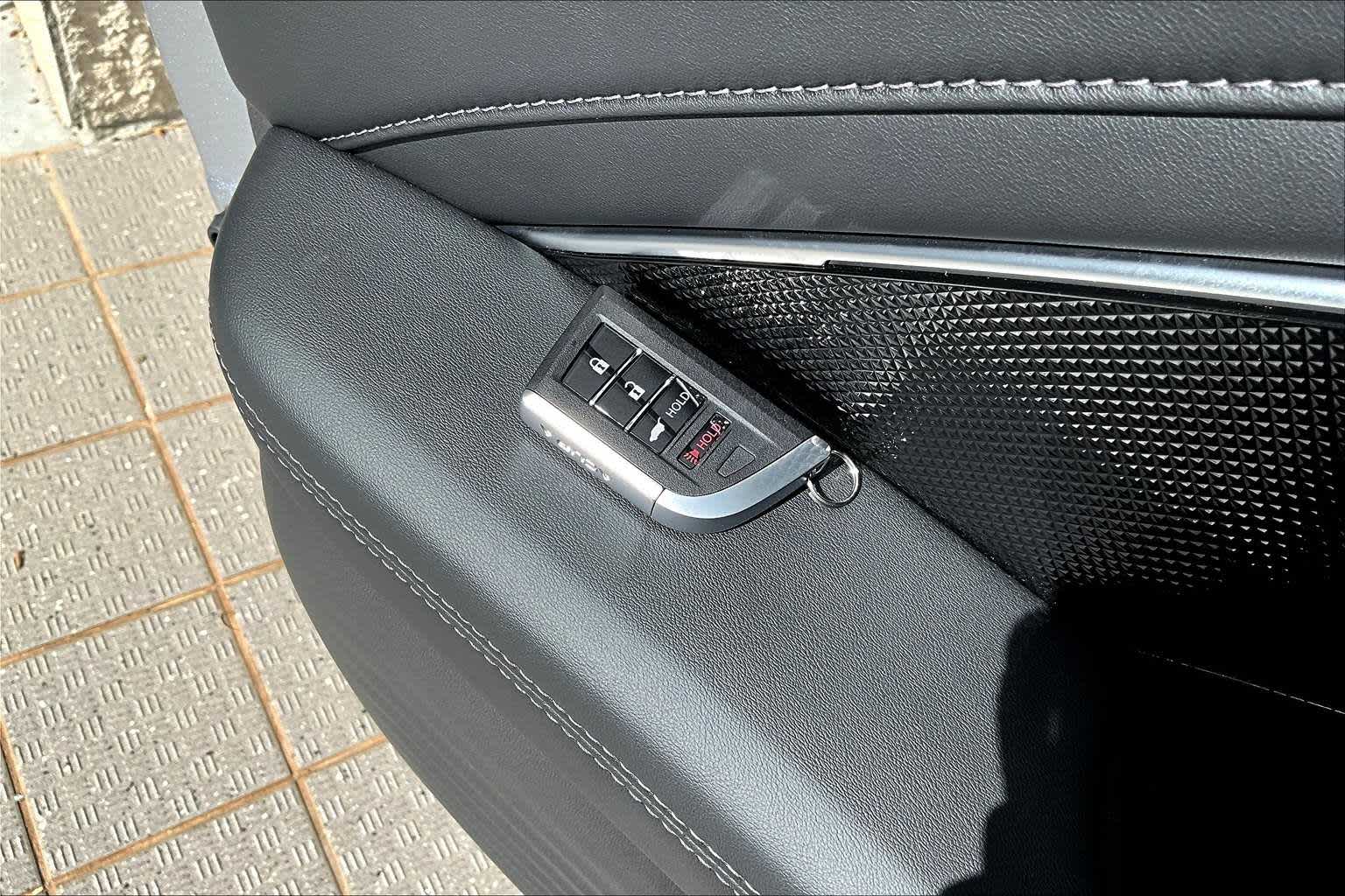 Thumbnail: 2025 Acura ADX - 21