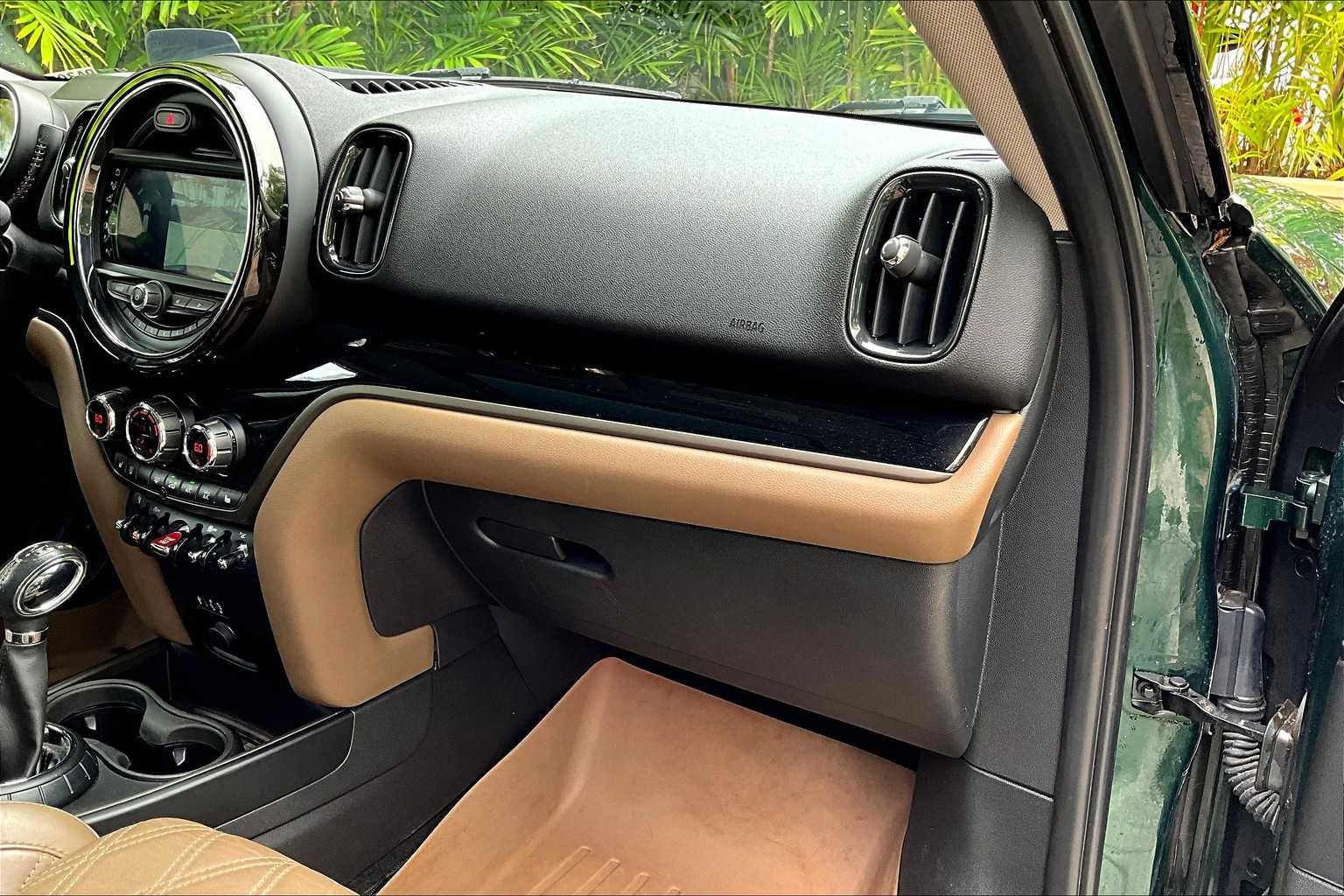 Thumbnail: 2017 MINI Cooper Countryman - 24