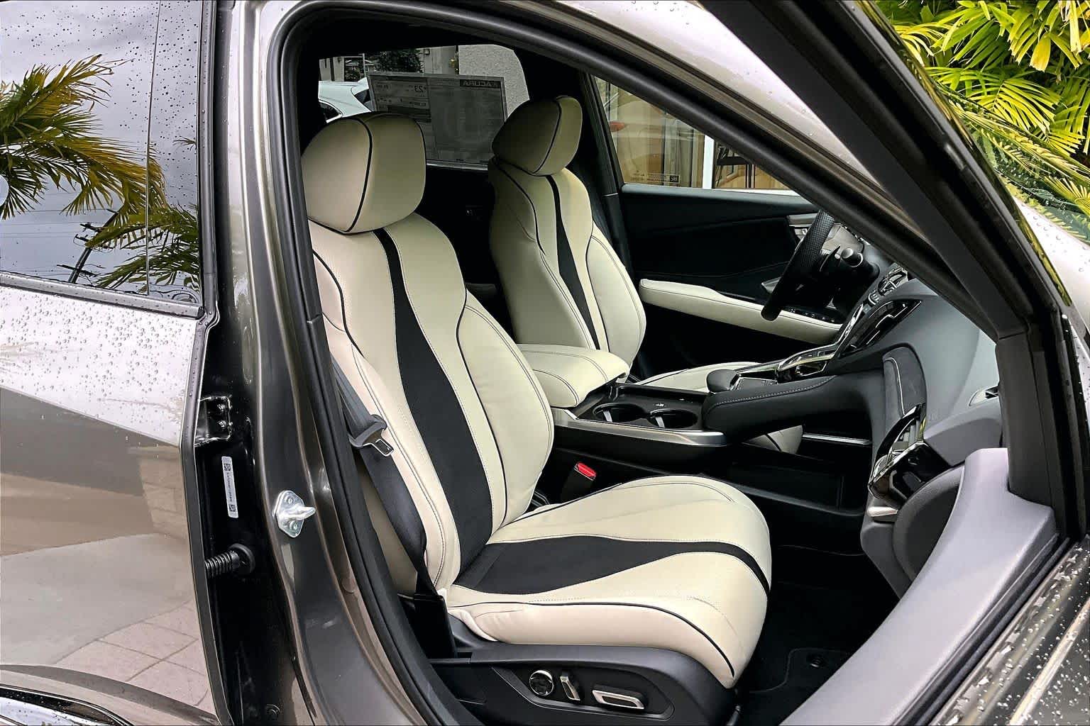 Thumbnail: 2026 Acura RDX - 15