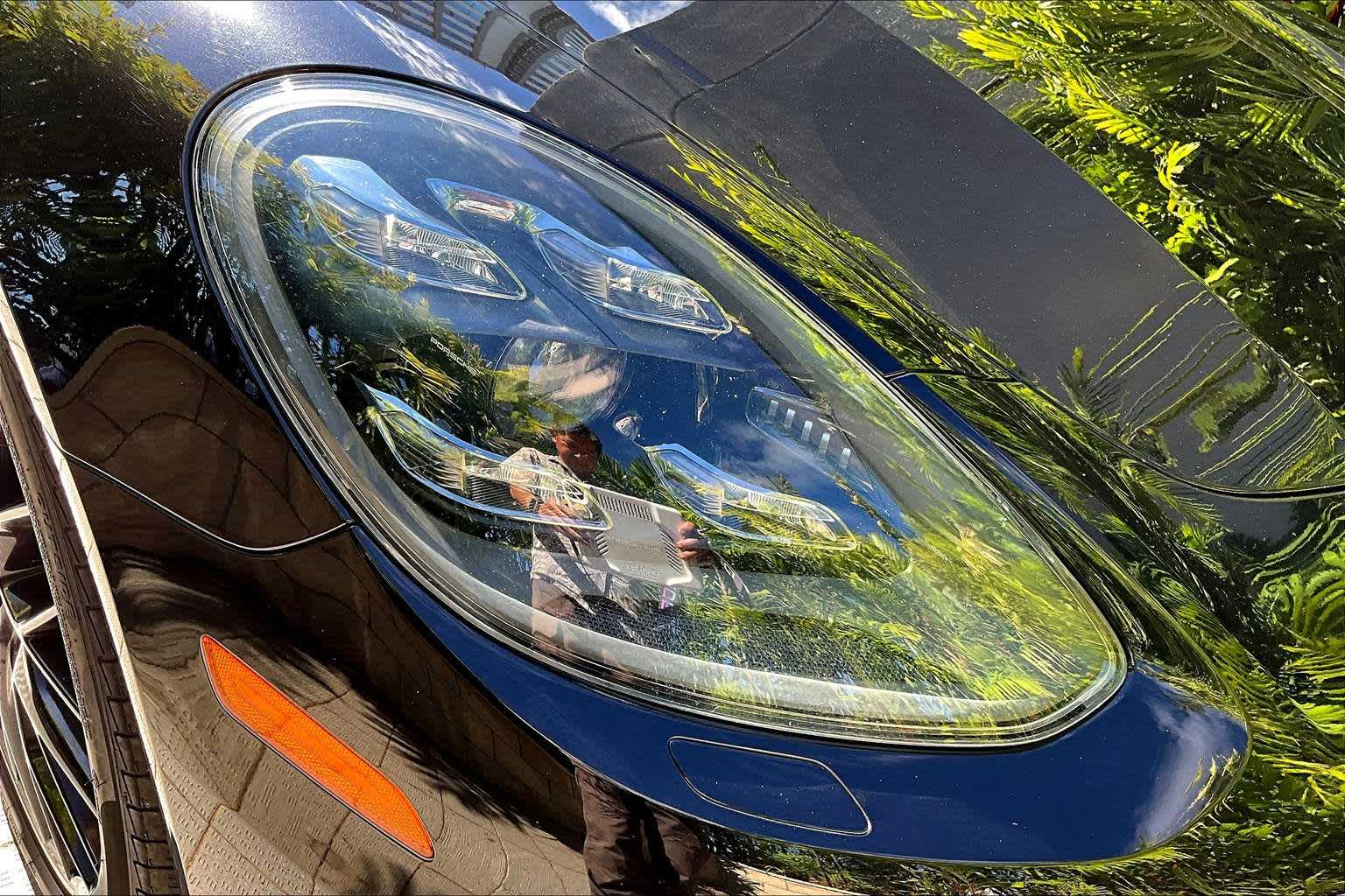 Thumbnail: 2020 Porsche Panamera - 32