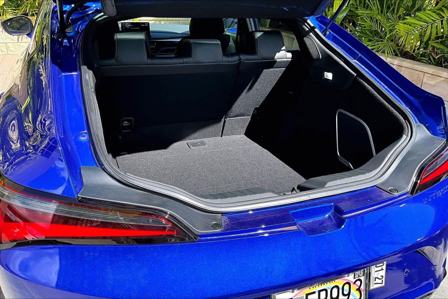 Thumbnail: 2025 Acura Integra - 19